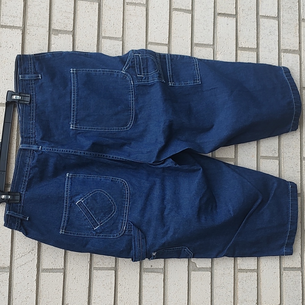 Carolina Plus Blues*Shorts - Picture 5 of 10